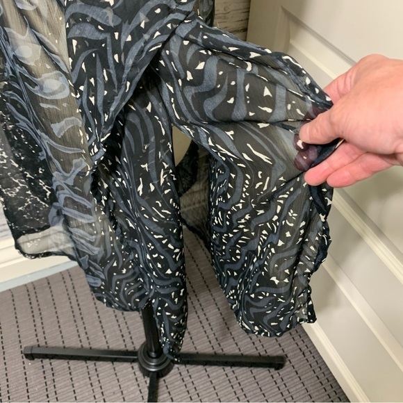 AZURA Black Gray White Sheer Swim Cover Up Shift Dress Novelty Print One Size - Picture 4 of 11